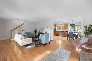 2a Auburn St, Woburn, MA 01801 - Photo 7