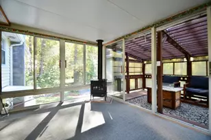 807 Highland St, Northbridge, MA 01534 - Photo 23