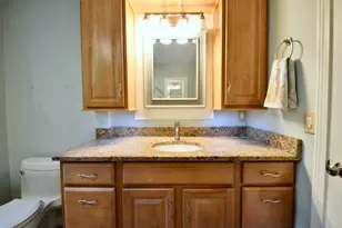 807 Highland St, Northbridge, MA 01534 - Photo 17