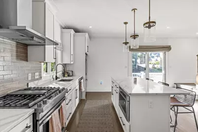 65 Ashland St #2, Boston, MA 02122 - Photo 7