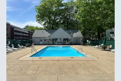 26 Greentree Ln #31, Weymouth, MA 02190 - Photo 13
