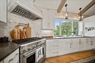 17 Chestnut Ln, Littleton, MA 01460 - Photo 11