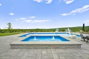 17 Chestnut Ln, Littleton, MA 01460 - Photo 5