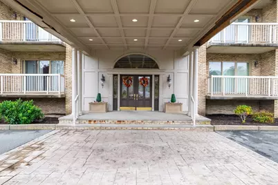 915 Hathaway Rd #205, New Bedford, MA 02740 - Photo 1