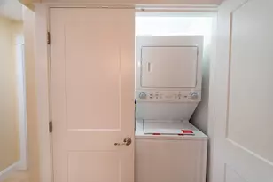 915 Hathaway Rd, New Bedford, MA 02740 - Photo 13