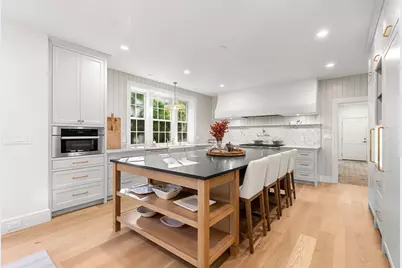 26 Toppans Ln, Newburyport, MA 01950 - Photo 11