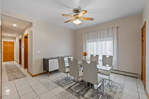 22 Arlington Ave, Revere, MA 02151 - Photo 7