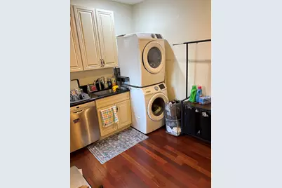 1672 Beacon St #3B, Brookline, MA 02446 - Photo 5