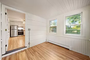 81 Berlin St, Dedham, MA 02026 - Photo 21
