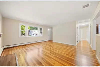 81 Berlin St, Dedham, MA 02026 - Photo 11