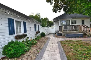 31 Barber St, Springfield, MA 01109 - Photo 9