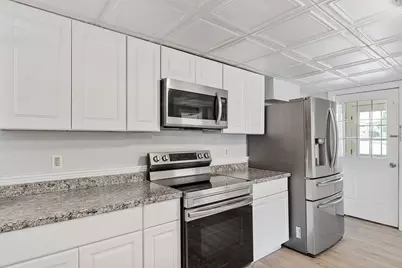 76 Columbus, Fitchburg, MA 01420 - Photo 31
