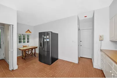 132 Beaumont Ave, Newton, MA 02460 - Photo 15