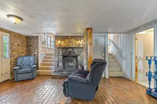 33 Cushman Terrace Not Ave, Revere, MA 02151 - Photo 3