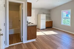 264 Union St, Fall River, MA 02721 - Photo 3