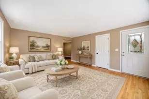 114 Leatherleaf Dr, Springfield, MA 01109 - Photo 35