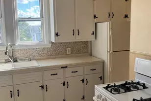 127 Tremont, Malden, MA 02148 - Photo 9