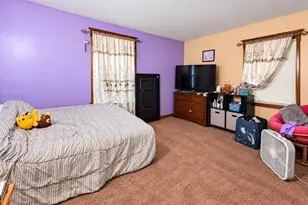 90 College St, Chicopee, MA 01020 - Photo 9