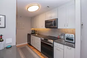 1 Seal Harbor Rd, Winthrop, MA 02152 - Photo 15