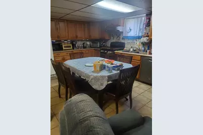 9 Briggs St, New Bedford, MA 02740 - Photo 23