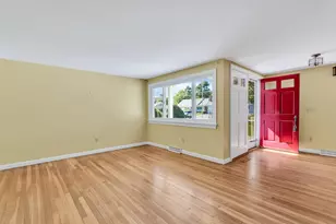 105 Captain Chase Rd, Yarmouth, MA 02601 - Photo 3