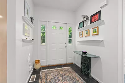 23-25 Woodbine St #23, Newton, MA 02466 - Photo 9