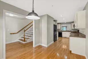 877 Auburnville Way, Whitman, MA 02382 - Photo 3