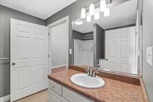 877 Auburnville Way, Whitman, MA 02382 - Photo 21