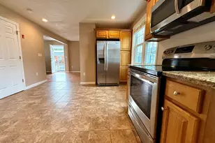 17 Raymond St, East Providence, RI 02914 - Photo 7