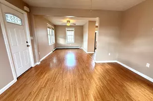 17 Raymond St, East Providence, RI 02914 - Photo 9