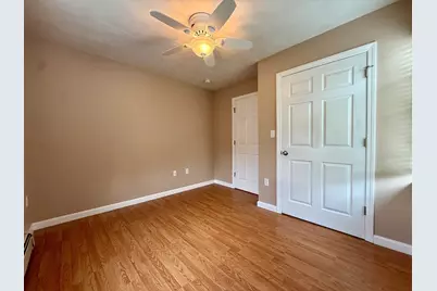 17 Raymond St, East Providence, RI 02914 - Photo 15