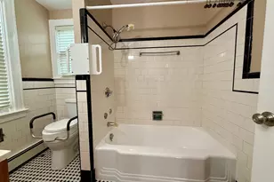 17 Raymond St, East Providence, RI 02914 - Photo 13