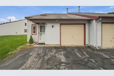 230 Stonebridge Dr #230, Nashua, NH 03063 - Photo 1
