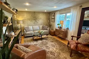 31 Pond St, Waltham, MA 02451 - Photo 9