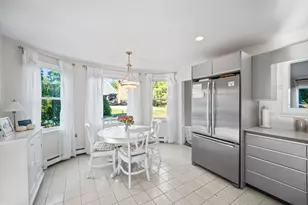 101 Pine Hill Rd, Southborough, MA 01772 - Photo 7