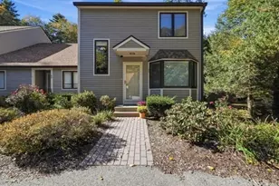 66 Bentwood Dr, Sturbridge, MA 01566 - Photo 1