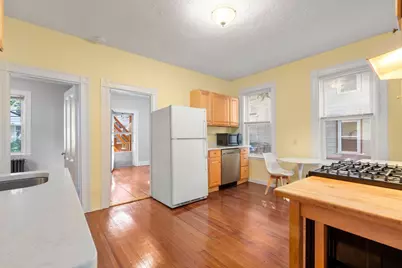 34 Goldsmith St #1, Boston, MA 02130 - Photo 3