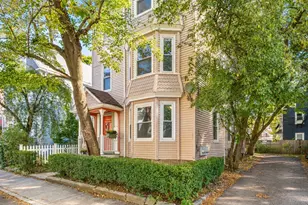 34 Goldsmith St, Boston, MA 02130 - Photo 11
