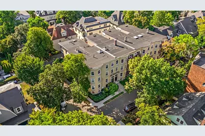 97 Fuller St #4, Brookline, MA 02446 - Photo 9