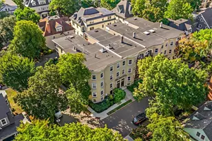 97 Fuller St, Brookline, MA 02446 - Photo 9