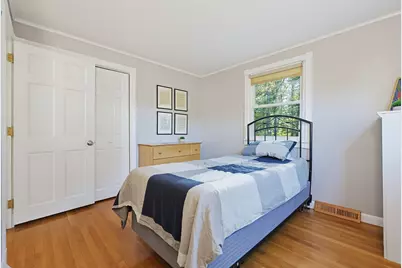 38 Ledgewood Rd, Framingham, MA 01701 - Photo 23