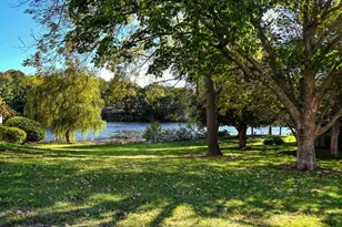 18 Lakeside Ave, Weymouth, MA 02189 - Photo 3