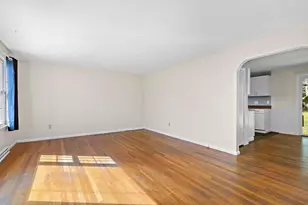359 Hudson St, Northborough, MA 01532 - Photo 13