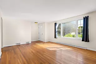 359 Hudson St, Northborough, MA 01532 - Photo 15