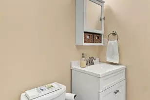 18 Forest St, Wakefield, MA 01880 - Photo 33