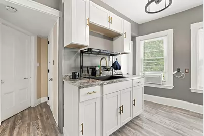 29 Chapman St #1, Canton, MA 02121 - Photo 9