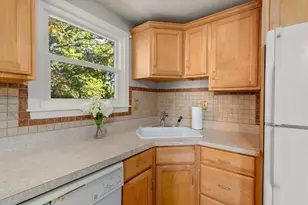 137 John A Dunn Memorial Dr, Rockland, MA 02370 - Photo 7