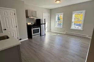 21 Washington, Somerville, MA 02143 - Photo 3