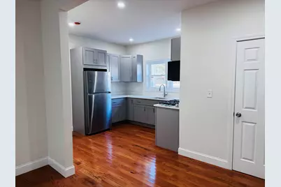 150 Bradford St #1, Everett, MA 02149 - Photo 3