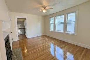29 Newcastle Rd, Boston, MA 02135 - Photo 5